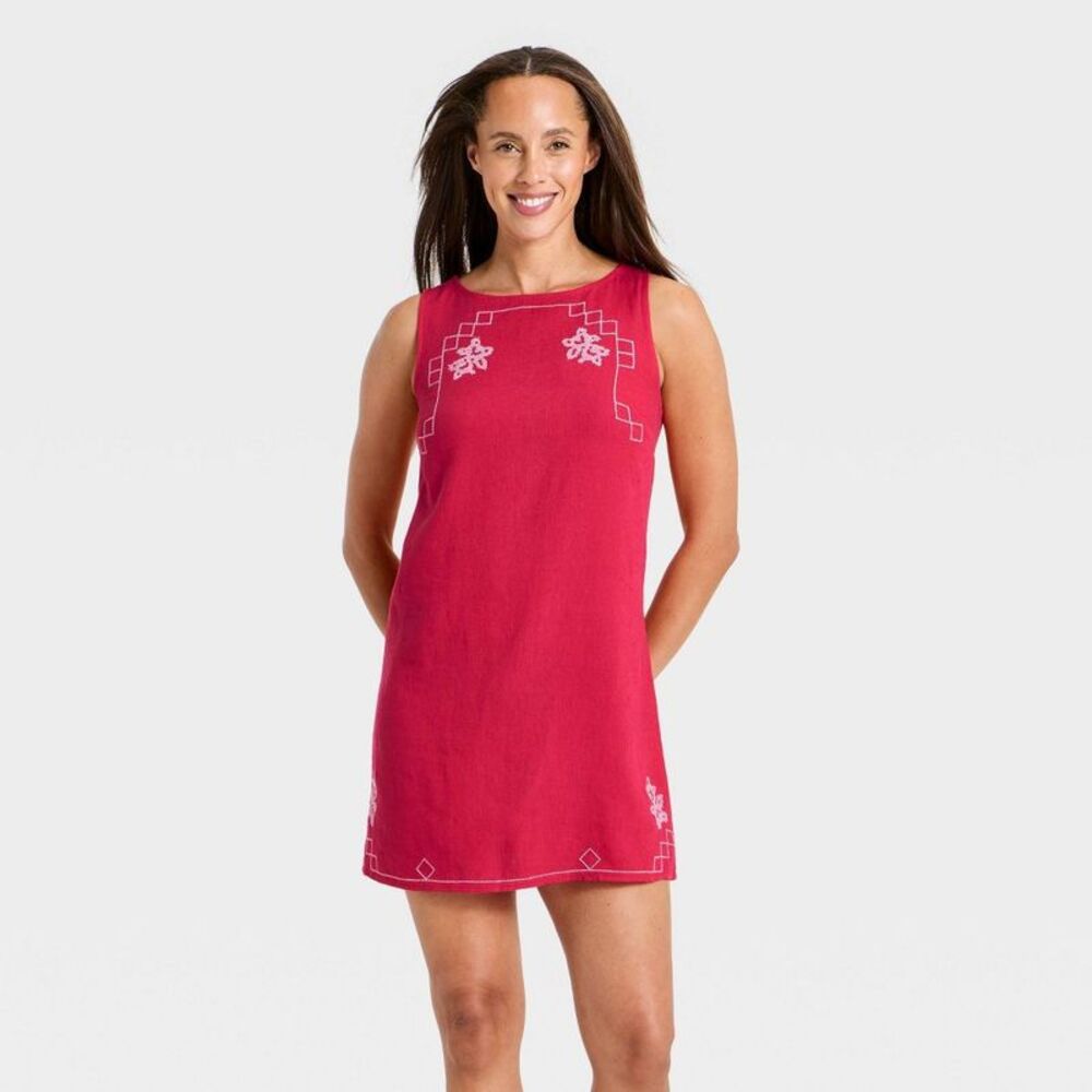 Universal Thread Strapless Pink Shift Dress with White Embroidery